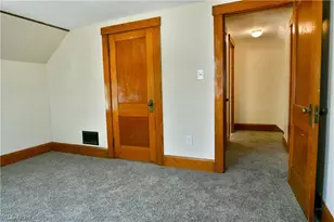 722 5th St, Struthers, OH 44471 - Photo 31