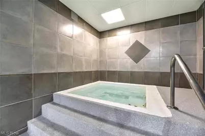 12500 Edgewater Drive #1202, Oakwood, OH 44107 - Photo 31