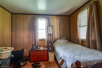 3797 Harper Avenue, Barberton, OH 44203 - Photo 15