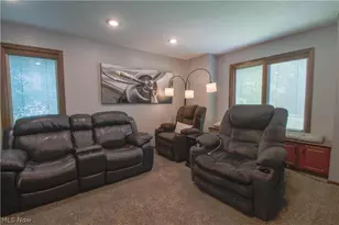 6476 Harbor Dr NW, Canton, OH 44718 - Photo 25
