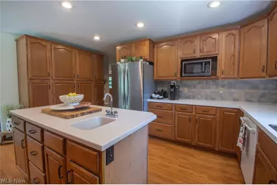6476 Harbor Drive NW, Canton, OH 44718 - Photo 19