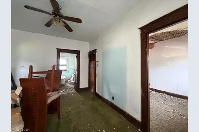 828 Miami Street, Youngstown, OH 44505 - Photo 13