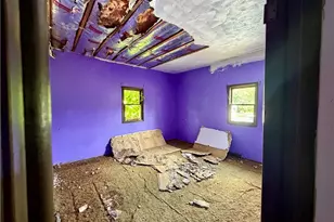 828 Miami St, Youngstown, OH 44505 - Photo 9