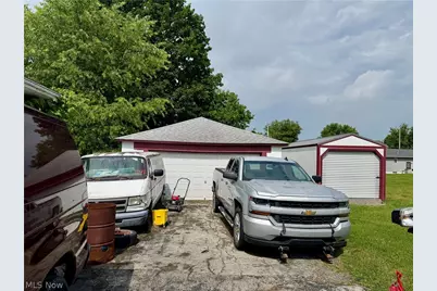 828 Miami Street, Youngstown, OH 44505 - Photo 5