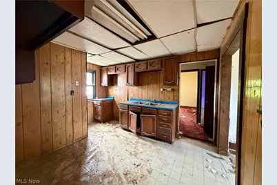 828 Miami Street, Youngstown, OH 44505 - Photo 7