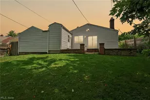 1666 Thornapple Ave, Akron, OH 44301 - Photo 21