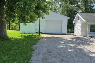 3680 Lincoln St, Roseville, OH 43777 - Photo 3