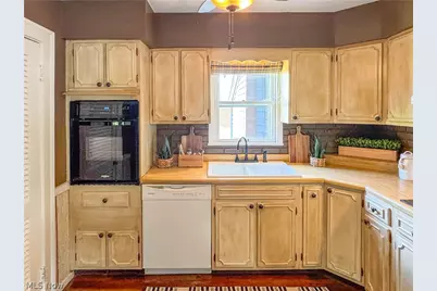 32 Romaine Avenue, Boardman, OH 44512 - Photo 9