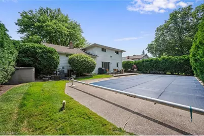 5379 Meadow Wood Boulevard, Lyndhurst, OH 44124 - Photo 27