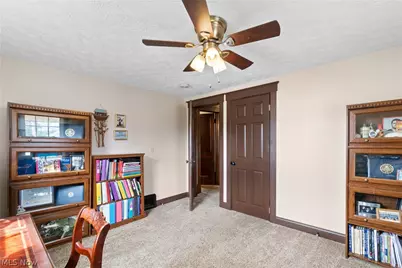 206 Bachtel Street SE, North Canton, OH 44720 - Photo 23