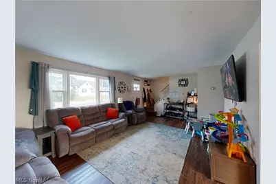 37450 Green Drive, Eastlake, OH 44095 - Photo 3