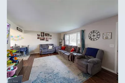 37450 Green Drive, Eastlake, OH 44095 - Photo 5