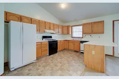 1364 Killian Road, Akron, OH 44312 - Photo 13