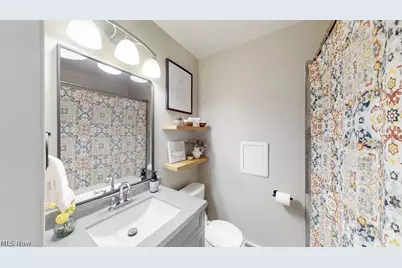 1044 Ellsworth Drive, Akron, OH 44313 - Photo 29