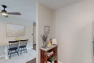 1044 Ellsworth Dr, Akron, OH 44313 - Photo 13