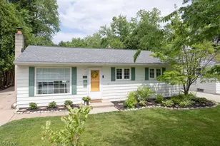 1044 Ellsworth Dr, Akron, OH 44313 - Photo 1