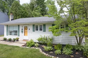 1044 Ellsworth Dr, Akron, OH 44313 - Photo 3