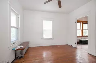 716 E 160th St, Loveland, OH 44110 - Photo 3