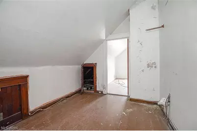 716 E 160th Street, Loveland, OH 44110 - Photo 5