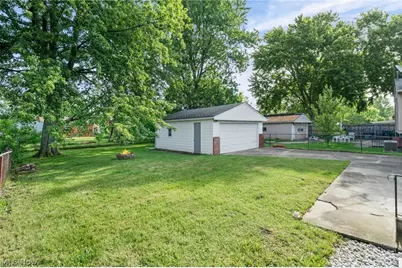864 Wilder Avenue, Elyria, OH 44035 - Photo 43