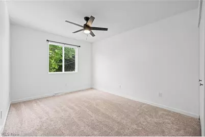 864 Wilder Avenue, Elyria, OH 44035 - Photo 23