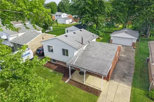 864 Wilder Ave, Elyria, OH 44035 - Photo 3