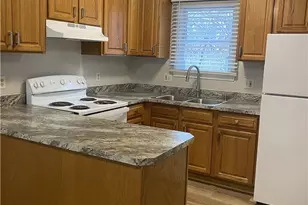 124 Tiffin Ave, Huron, OH 44839 - Photo 5