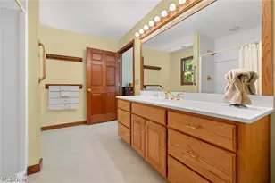 167 Rebecca Ln, Brunswick, OH 44212 - Photo 21