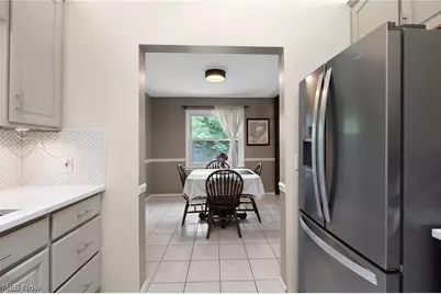 4117 Canterbury Road, North Olmsted, OH 44070 - Photo 11