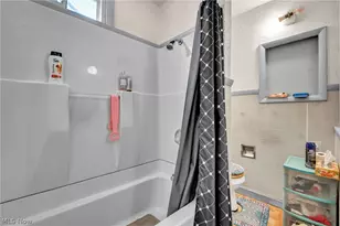 10402 Dove Ave, Loveland, OH 44105 - Photo 23