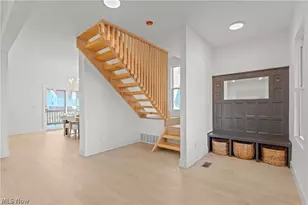 1422 W 77th St, Loveland, OH 44102 - Photo 3