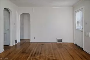 3101 Ralph Ave, Brooklyn, OH 44109 - Photo 5