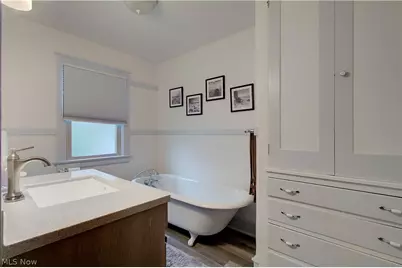 17436 Woodford Avenue, Oakwood, OH 44107 - Photo 15