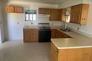 7411 Denny Dr, North Ridgeville, OH 44039 - Photo 7
