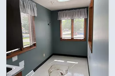 822 Princeton Avenue, Zanesville, OH 43701 - Photo 9