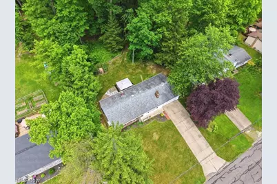 197 Spring Creek Road, Northfield Center, OH 44067 - Photo 3