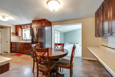 4710 Brunnerdale Avenue NW, Canton, OH 44718 - Photo 9
