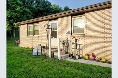 1055 Kerns Drive NE, Bolivar, OH 44612 - Photo 3
