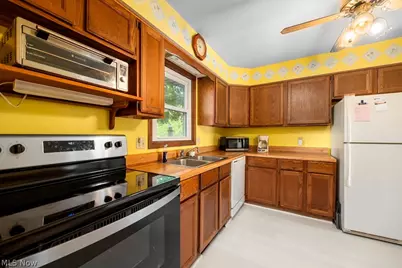 16741 Indian Hollow Road, Grafton, OH 44044 - Photo 13