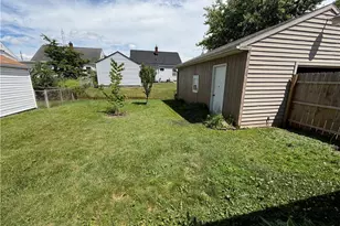 1232 Hawthorne Ave SW, Canton, OH 44710 - Photo 17