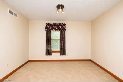 923 Mesa Verde Drive, Barberton, OH 44203 - Photo 45