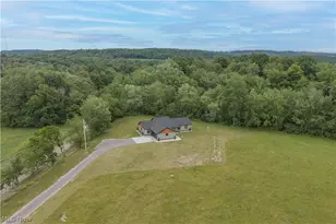 2793 Zutavern Church Rd NW, Bolivar, OH 44612 - Photo 35