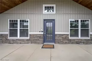 34300 Cooley Rd, Columbia Station, OH 44028 - Photo 3