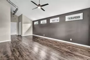 34300 Cooley Rd, Columbia Station, OH 44028 - Photo 13
