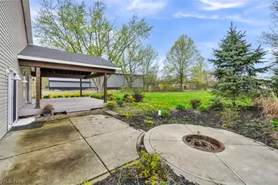34300 Cooley Road, Columbia Station, OH 44028 - Photo 7