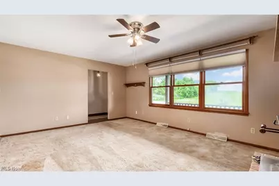 18224 Main Street, Newark, OH 43056 - Photo 9