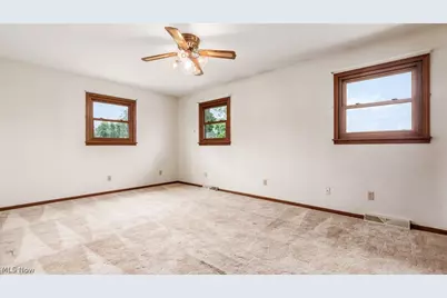 18224 Main Street, Newark, OH 43056 - Photo 13