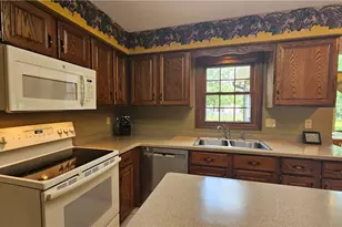 9325 Wyant Dr, Mentor, OH 44060 - Photo 11