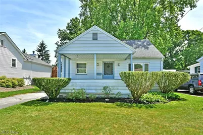 113 Massachusetts Avenue, Poland, OH 44514 - Photo 1