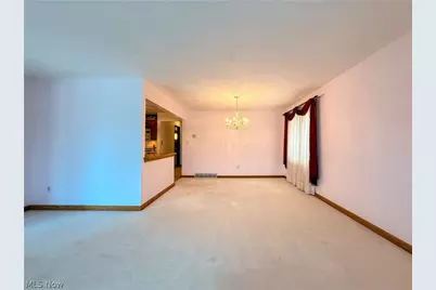 13665 Pawnee Trail, Middleburg Heights, OH 44130 - Photo 21